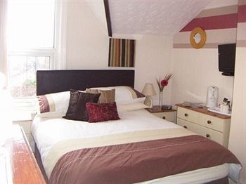 Diamonds Lodge Near York Hospital 외부 사진